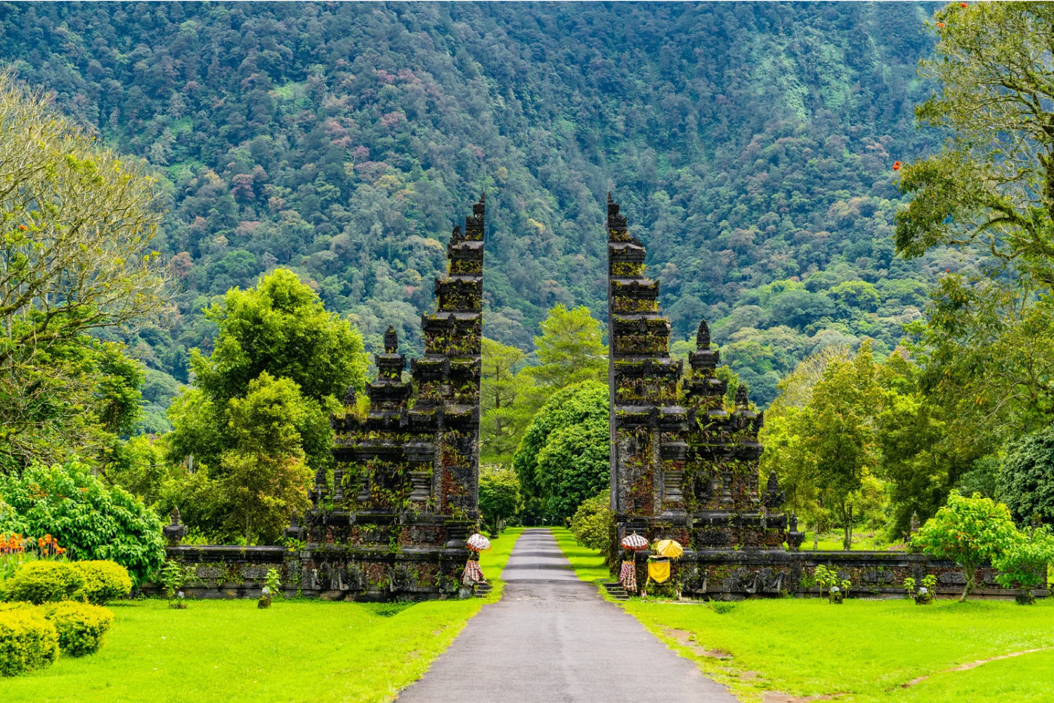 Munduk Harvest Palace - Handara Gate